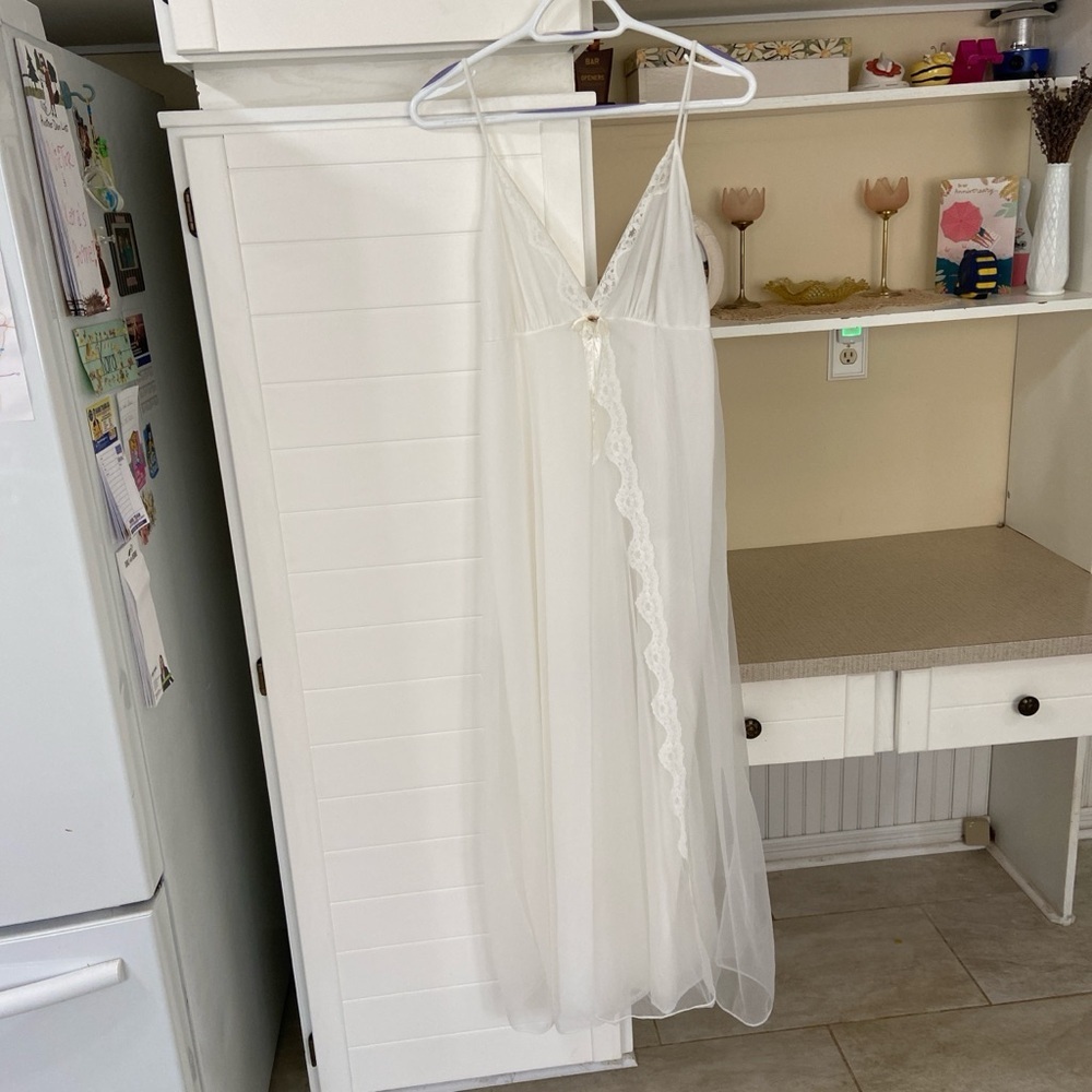 Vintage White Lace Slip Nightgown